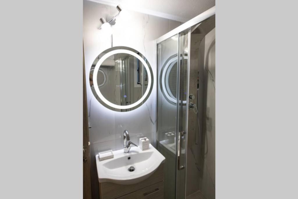 וולוס D3 Central Stylish Apartment מראה חיצוני תמונה